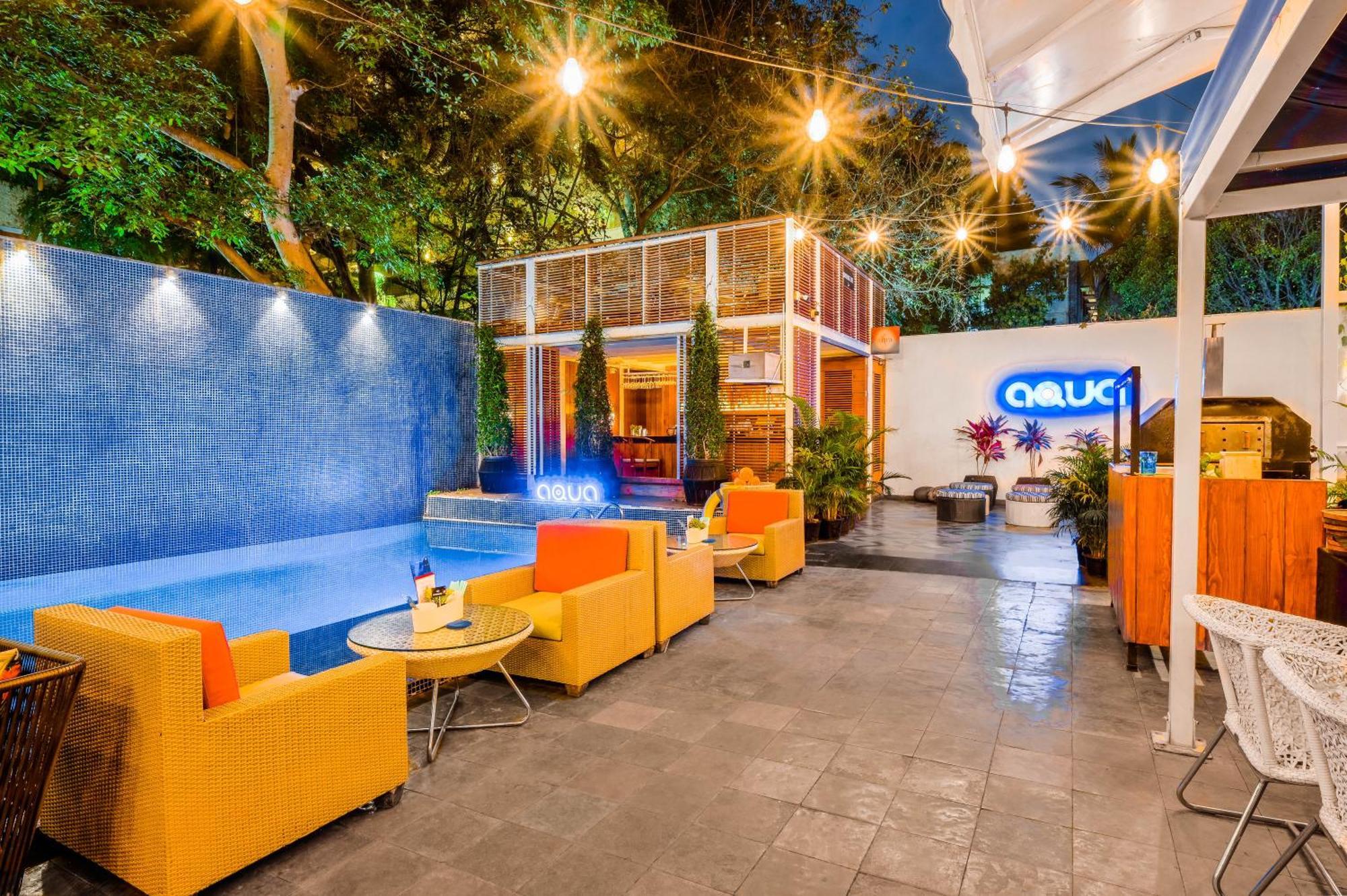 The Park Bangalore, Mg Road Exterior foto The lounge at the airport